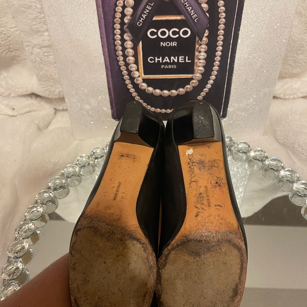 Salvatore Ferragamo Ruffina flats size 8B - Picture 7 of 7